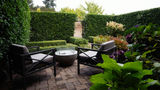 Black Walnut Inn & Vineyard Exterior