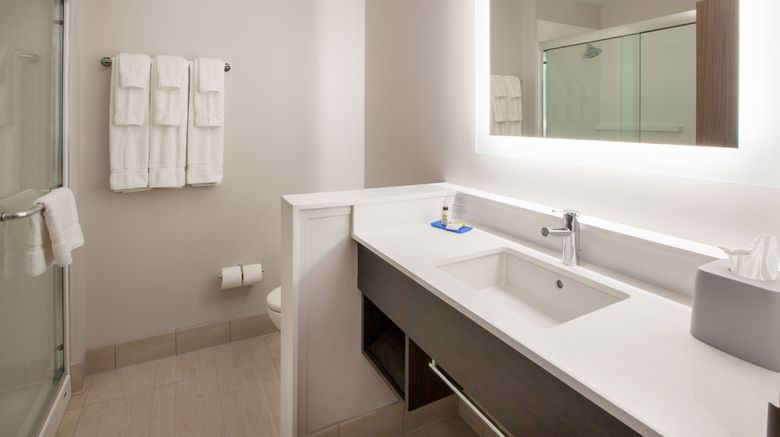 <b>Holiday Inn Exp Suites St. Thomas Room</b>. Images powered by <a href="https://www.leonardoworldwide.com/" title="Leonardo Worldwide" target="_blank">Leonardo</a>.