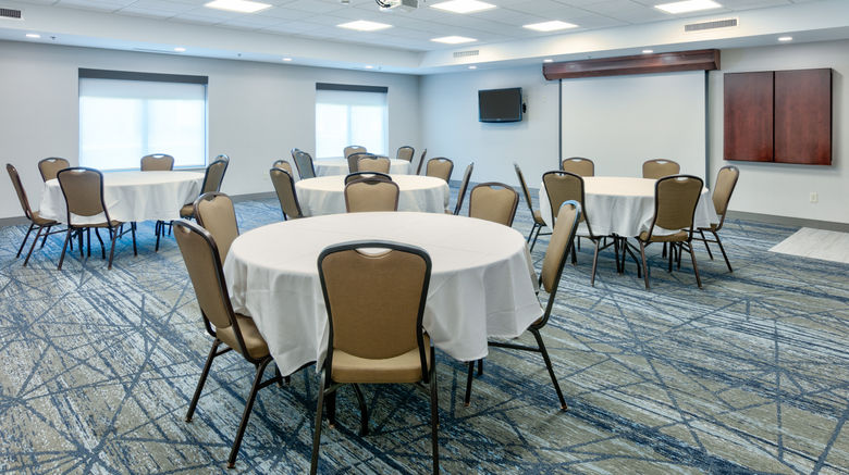 <b>Holiday Inn Express Hotel & Stes Meeting</b>. Images powered by <a href="https://www.leonardoworldwide.com/" title="Leonardo Worldwide" target="_blank">Leonardo</a>.