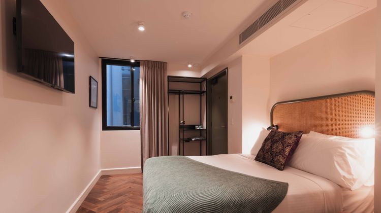 The Sarah Hotel by Urban Rest Room