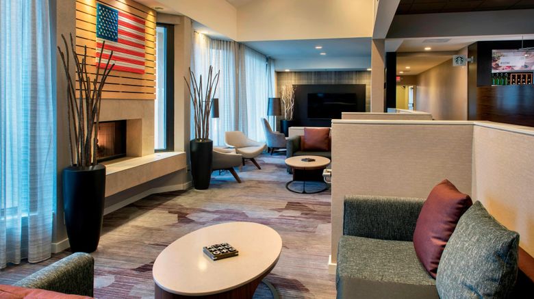 <b>Courtyard Chicago Waukegan/Gurnee Lobby</b>. Images powered by <a href="https://www.leonardoworldwide.com/" title="Leonardo Worldwide" target="_blank">Leonardo</a>.