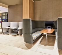 Crowne Plaza Dulles Airport Exterior