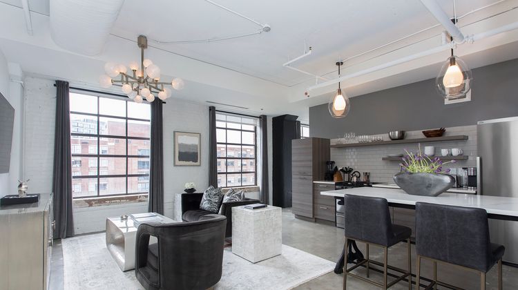 Ponce City Market by ALR Room