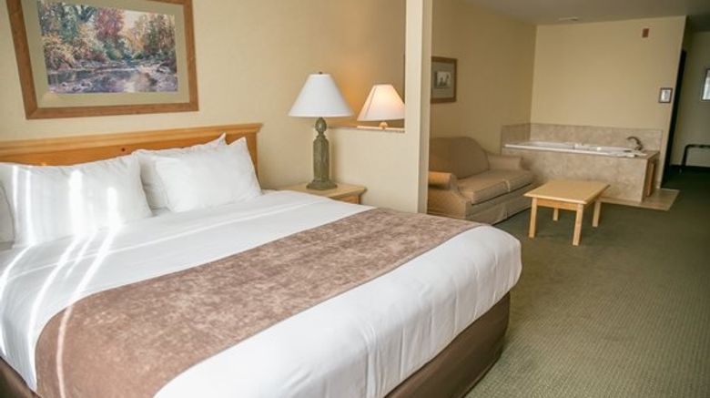<b>Thumper Pond Resort Suite</b>. Images powered by <a href="https://www.leonardoworldwide.com/" title="Leonardo Worldwide" target="_blank">Leonardo</a>.