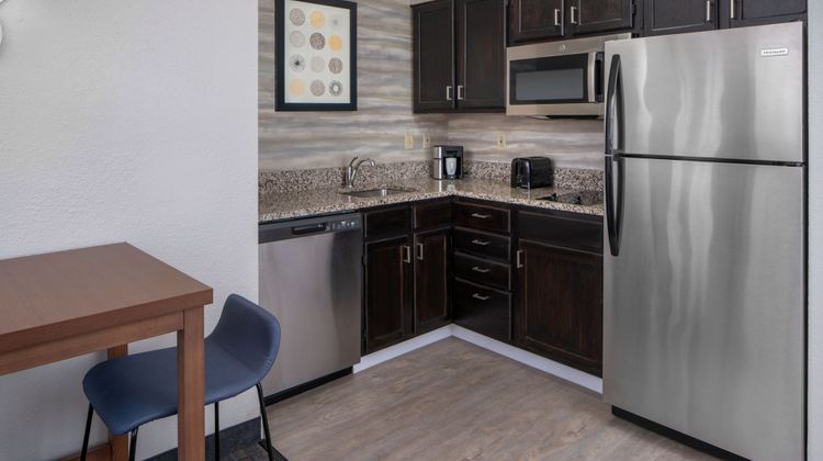 Residence Inn by Marriott Riverview Room