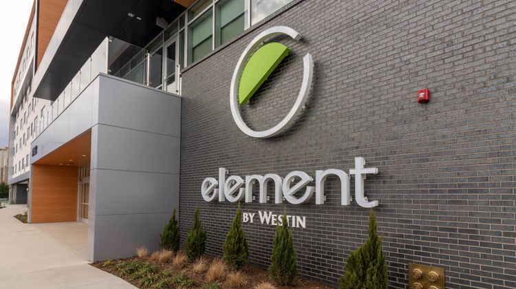 Element St Louis Midtown Exterior
