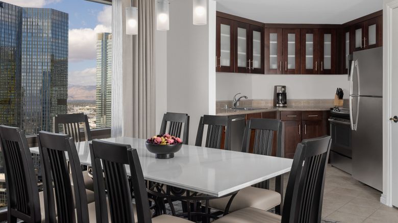 <b>Marriott's Grand Chateau Room</b>. Images powered by <a href="https://www.leonardoworldwide.com/" title="Leonardo Worldwide" target="_blank">Leonardo</a>.