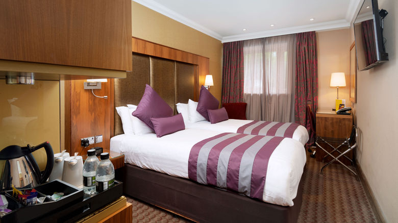 <b>Donnington Manor Hotel Room</b>. Images powered by <a href="https://www.leonardoworldwide.com/" title="Leonardo Worldwide" target="_blank">Leonardo</a>.