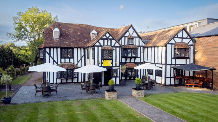 Donnington Manor Hotel Exterior