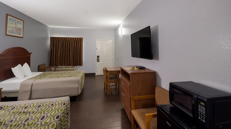 Scottish Inns Room