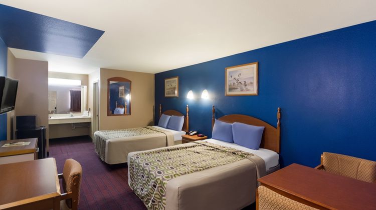 Scottish Inns Room