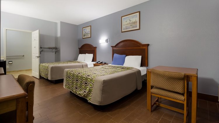 Scottish Inns Room