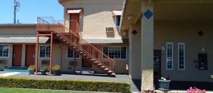 Economy Inn Morgan Hill Exterior