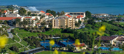 Villa Graziadio Executive Center Exterior