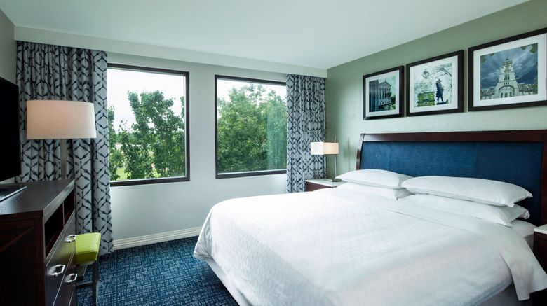 <b>Sheraton Suites Philadelphia Airport Suite</b>. Images powered by <a href="https://www.leonardoworldwide.com/" title="Leonardo Worldwide" target="_blank">Leonardo</a>.