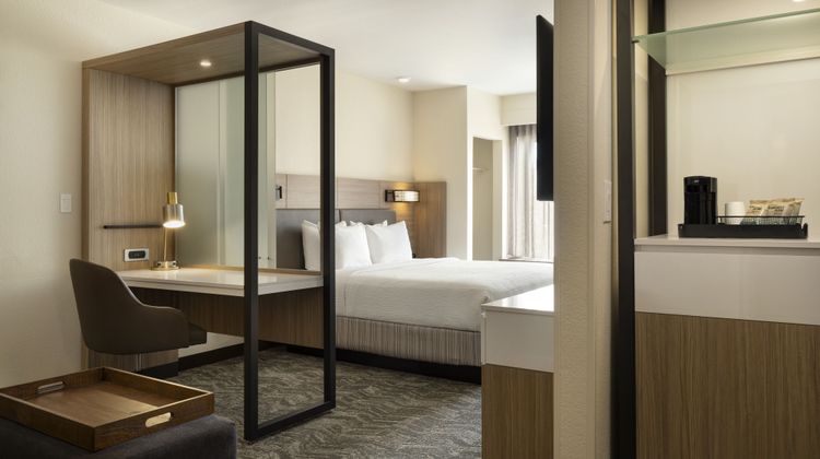 SpringHill Suites Fort Worth University Suite