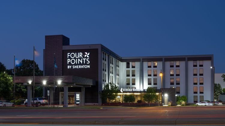 Four Points by Sheraton Mall of America Exterior