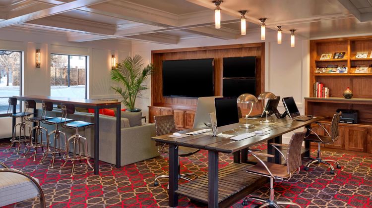 Four Points by Sheraton Mall of America Room