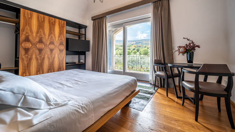 <b>Villa Neri Resort & Spa, Linguaglossa Suite</b>. Images powered by <a href="https://www.leonardoworldwide.com/" title="Leonardo Worldwide" target="_blank">Leonardo</a>.