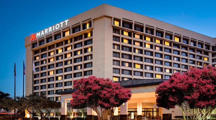 Dallas Marriott Quorum by the Galleria Exterior