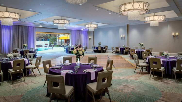 Dallas Marriott Quorum by the Galleria Ballroom