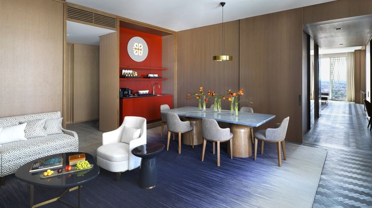 Four Seasons Kuwait at Burj Alshaya Suite