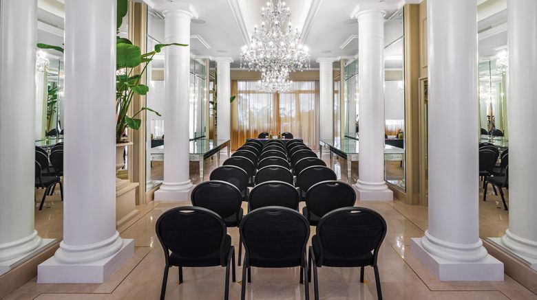 <b>Hotel Hassler Roma Meeting</b>. Images powered by <a href="https://www.leonardoworldwide.com/" title="Leonardo Worldwide" target="_blank">Leonardo</a>.