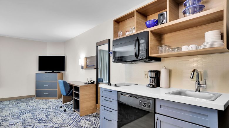 <b>Candlewood Suites Atlanta West I-20 Room</b>. Images powered by <a href="https://www.leonardoworldwide.com/" title="Leonardo Worldwide" target="_blank">Leonardo</a>.
