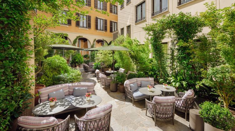 Mandarin Oriental, Milan Exterior