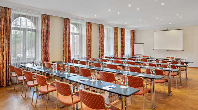<b>Hotel Bayerischer Hof Dresden Meeting</b>. Images powered by <a href="https://www.leonardoworldwide.com/" title="Leonardo Worldwide" target="_blank">Leonardo</a>.