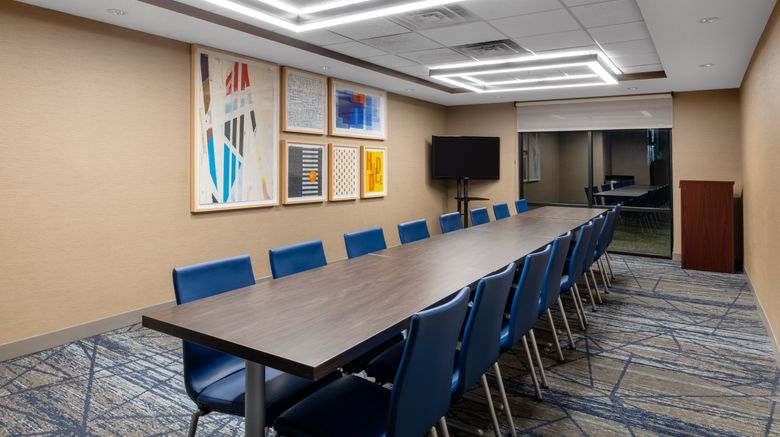 <b>Holiday Inn Express South - Mayo Area Meeting</b>. Images powered by <a href="https://www.leonardoworldwide.com/" title="Leonardo Worldwide" target="_blank">Leonardo</a>.