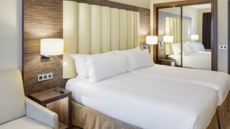 Gran Hotel Luna de Granada Room