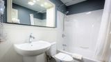Mount Madison Inn & Suites Room