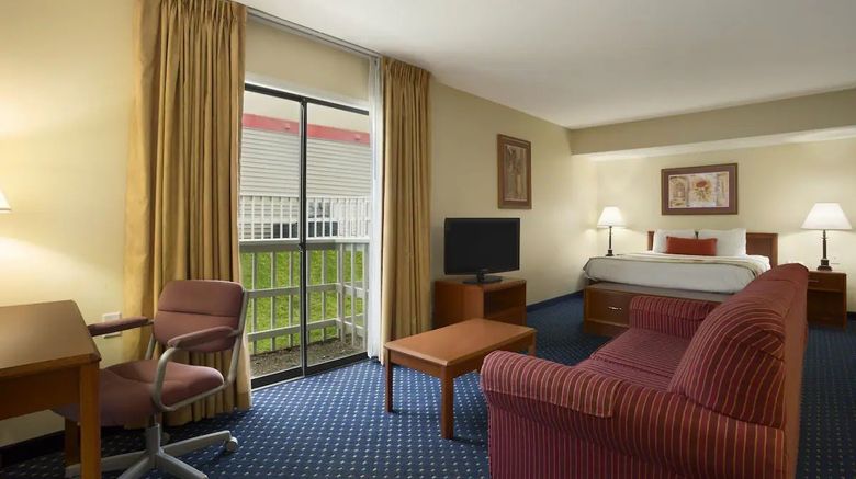 <b>Affordable Suites Grand Rapids Room</b>. Images powered by <a href="https://www.leonardoworldwide.com/" title="Leonardo Worldwide" target="_blank">Leonardo</a>.