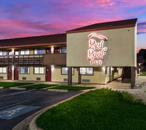 Red Roof Inn Hickory Exterior