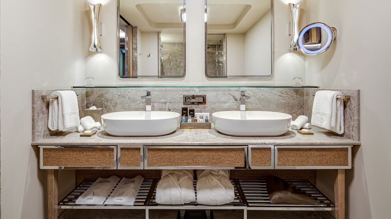 <b>Divan Bodrum Room</b>. Images powered by <a href="https://www.leonardoworldwide.com/" title="Leonardo Worldwide" target="_blank">Leonardo</a>.