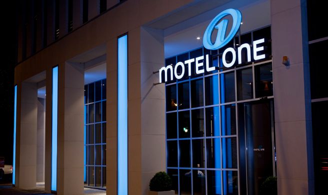Motel One Berlin-Hauptbahnhof Exterior