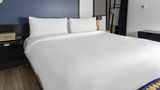 Aloft Nashville Airport Room