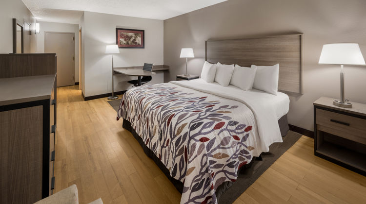 Red Roof Inn Dumfries - Quantico Room