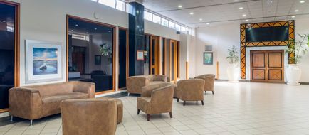 Holiday Inn Mutare Exterior
