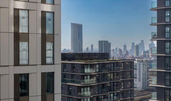 Urban Rest - Stratford Exterior