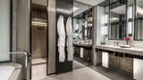 Four Seasons Hotel Kuala Lumpur Room