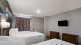 HomeTowne Studios Covington, GA Room