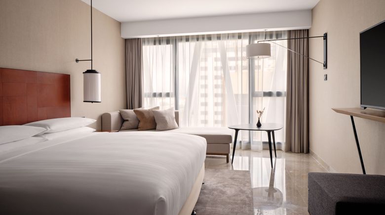 <b>Tunis Marriott Hotel Room</b>. Images powered by <a href="https://www.leonardoworldwide.com/" title="Leonardo Worldwide" target="_blank">Leonardo</a>.
