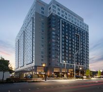Hotel Interurban Exterior