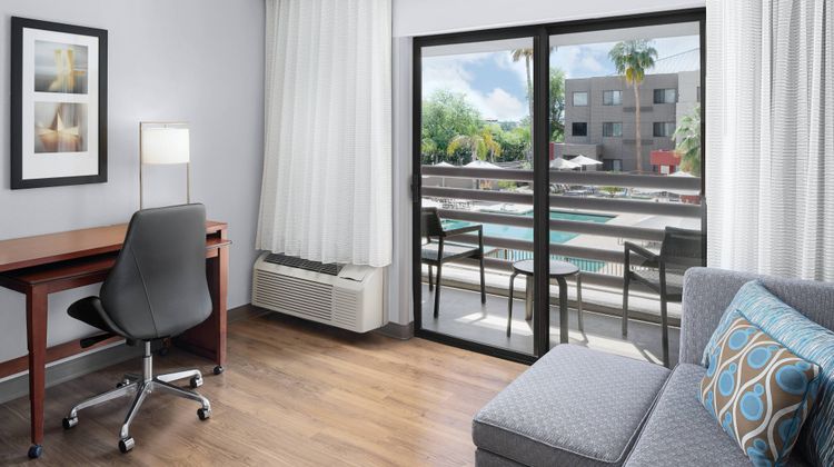 Courtyard by Marriott Scottsdale North Pool