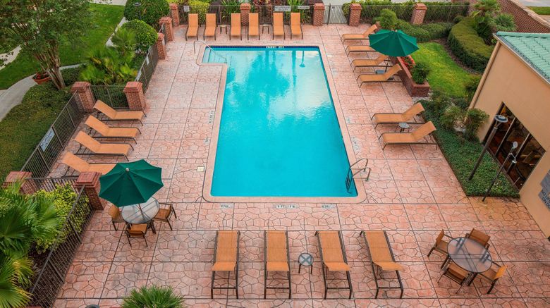 <b>Courtyard Orlando Intl Drive/Conv Ctr Pool</b>. Images powered by <a href="https://www.leonardoworldwide.com/" title="Leonardo Worldwide" target="_blank">Leonardo</a>.