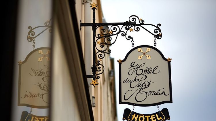Hotel Meslay-Republique Exterior