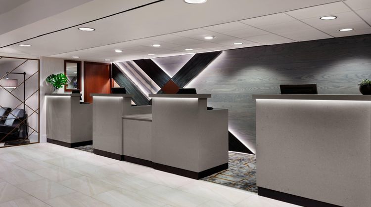 Des Moines Marriott Downtown Lobby