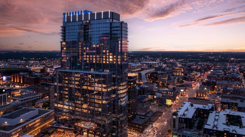 Four Seasons Hotel Minneapolis Exterior. Images powered by <a href="https://www.leonardoworldwide.com" target="_blank" rel="noopener">Leonardo</a>.